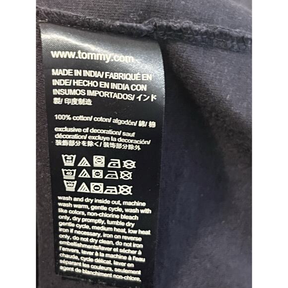 Tommy Hilfiger Men's T-Shirt Size M - Picture 5 of 5